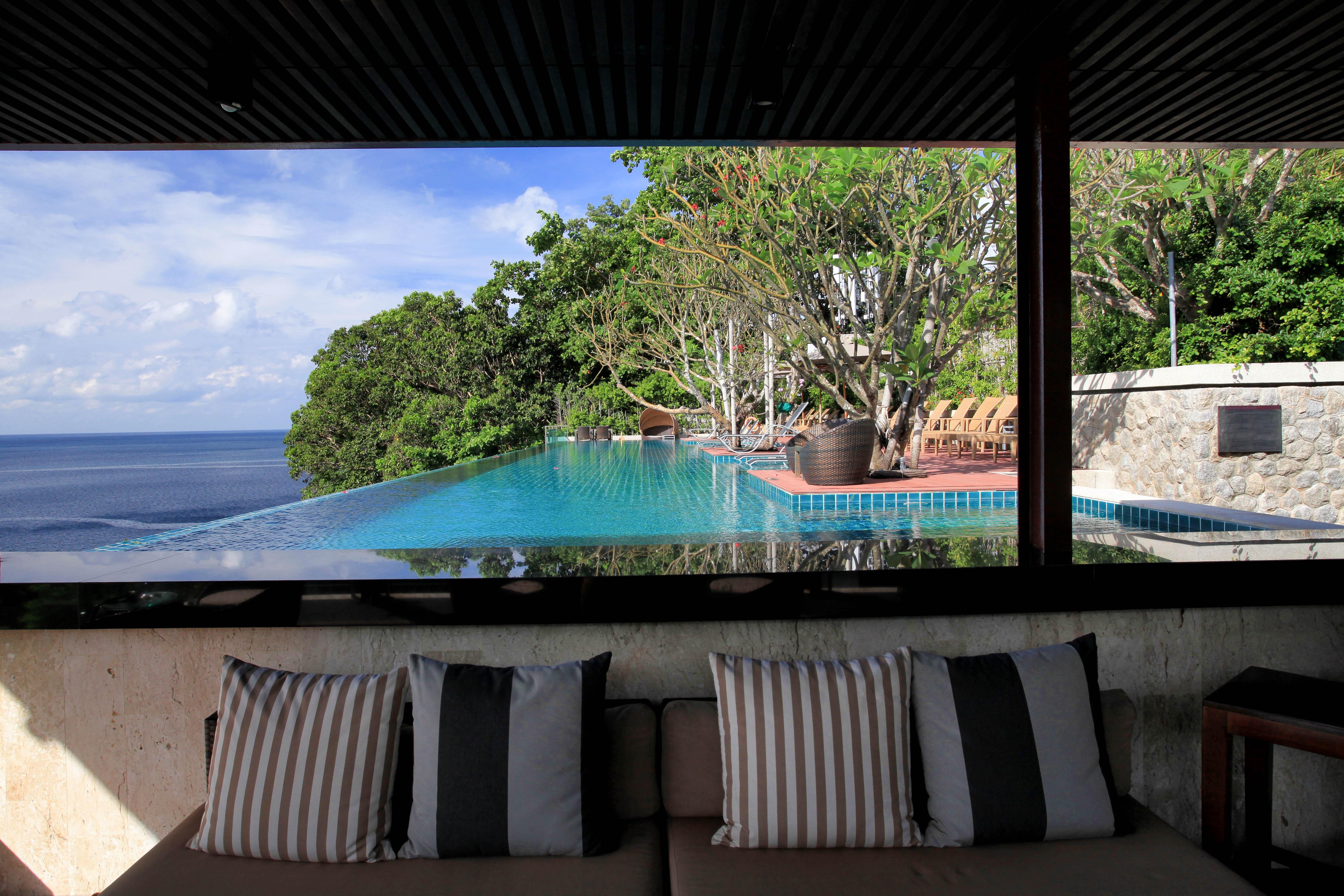 Zenmaya Oceanfront Phuket, Trademark Collection By Wyndham Patong Экстерьер фото The pool at the resort