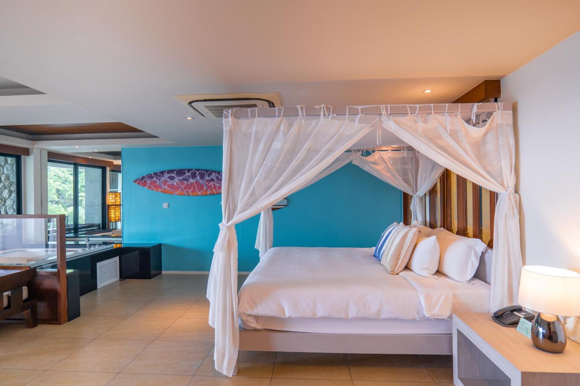 Zenmaya Oceanfront Phuket, Trademark Collection By Wyndham Patong Экстерьер фото